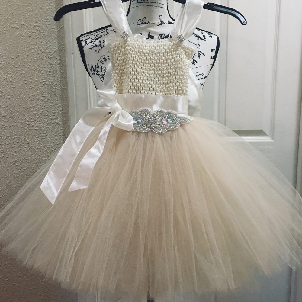 CREAM DREAM - flower girl tutu dress